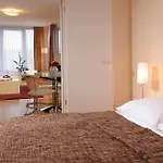Residenz Am Deutschen Theater 3* 柏林