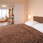 Residenz Am Deutschen Theater 3*
