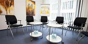 Residenz Am Deutschen Theater 3*