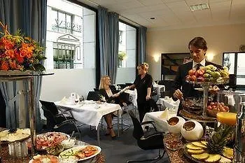 Residenz Am Deutschen Theater Apart Otel