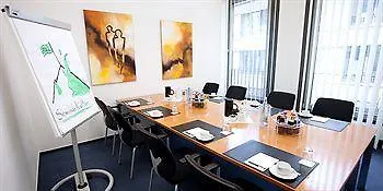 Residenz Am Deutschen Theater Apart Otel