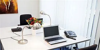 Residenz Am Deutschen Theater Apartahotel Berlín